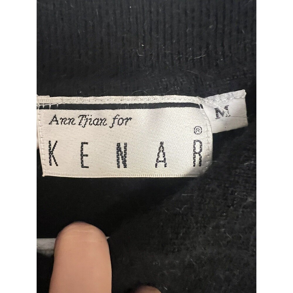 Ann Tjian for Kenar Women’s Lambswool Sweater Sz Medium Black 4 Button - Picture 6 of 7